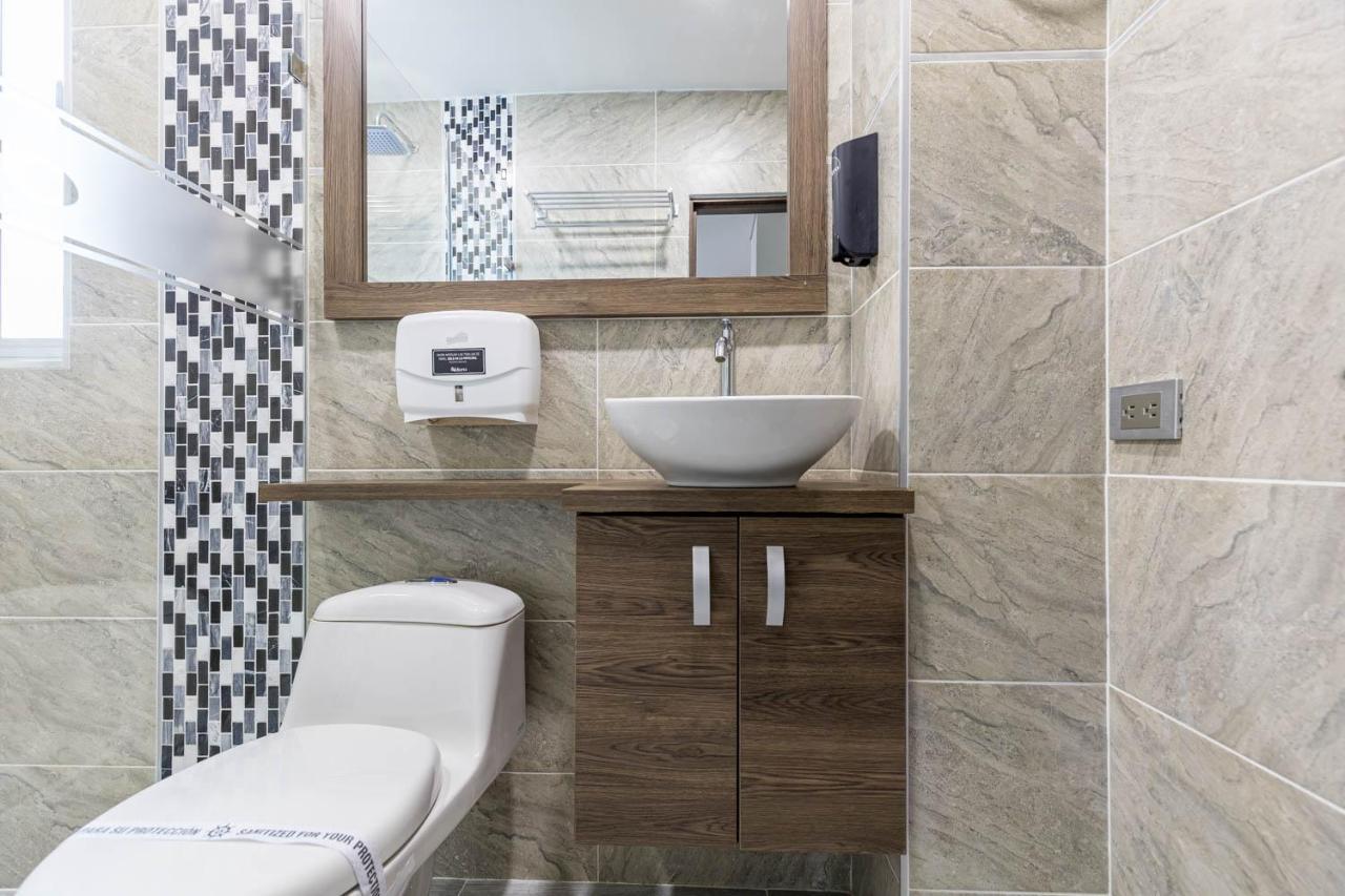 Hotel Velero San Antonio  외부 사진