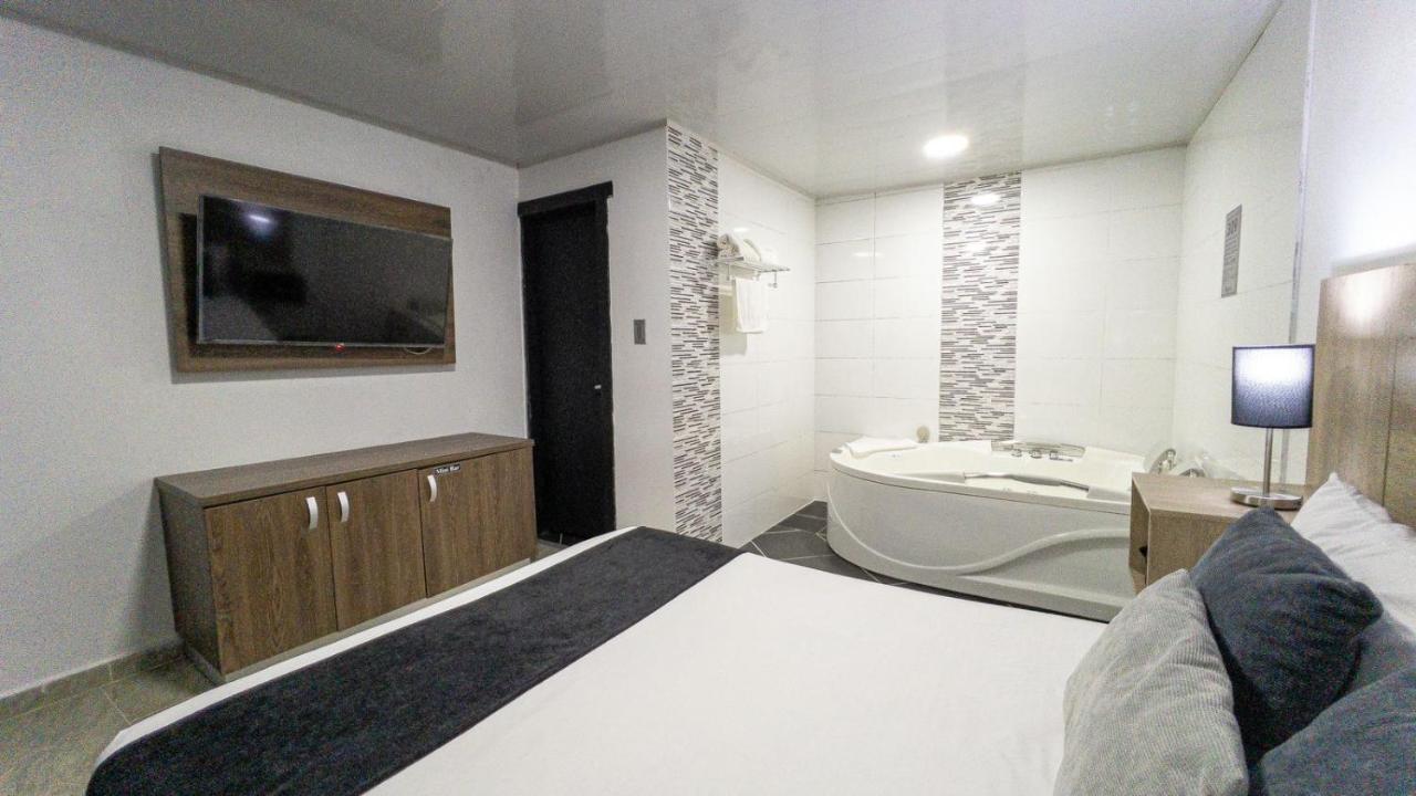 Hotel Velero San Antonio  외부 사진