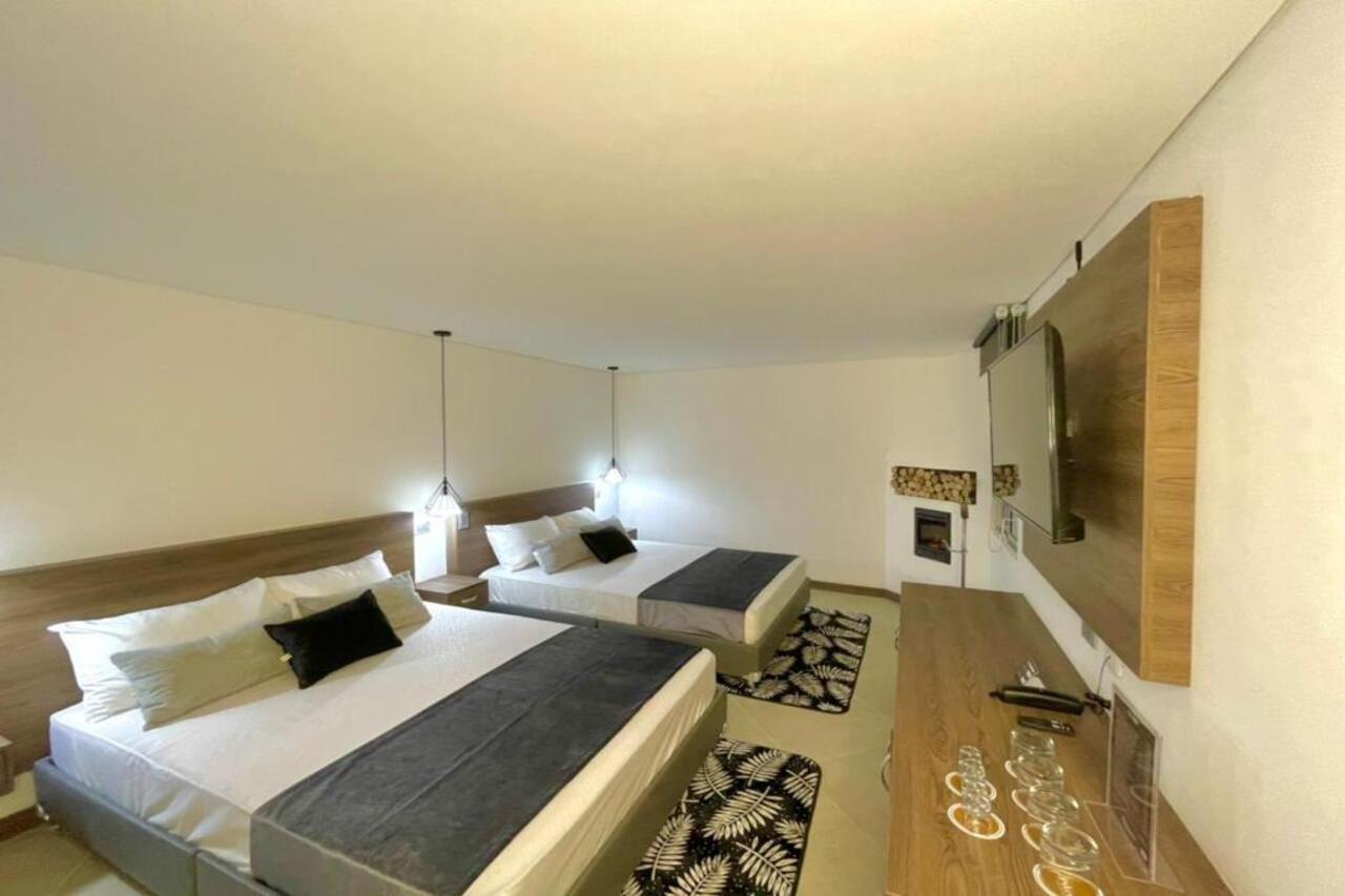 Hotel Velero San Antonio  외부 사진